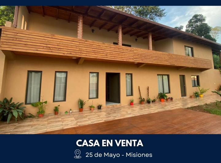 Casa · 400m² · 9 Ambientes · 1 Cochera
