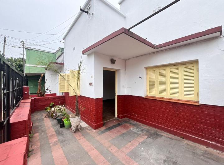 Casa · 242m²