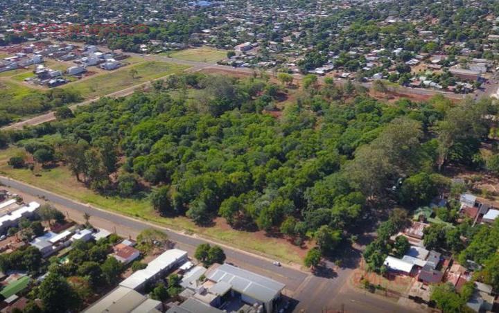 Terreno · 120000m²