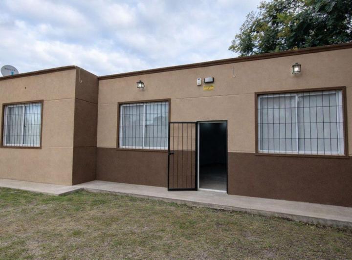 Casa · 200m² · 3 Ambientes · 2 Cocheras