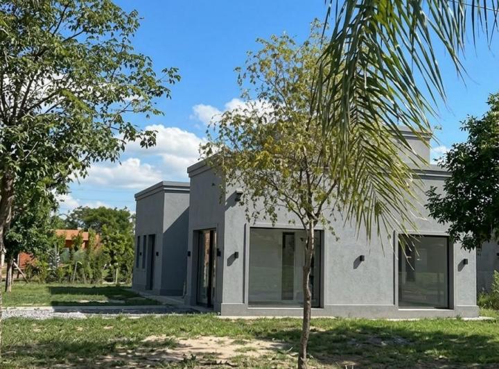 Casa · 200m² · 3 Dormitorios