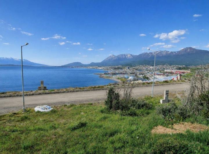 Terreno · 376m²
