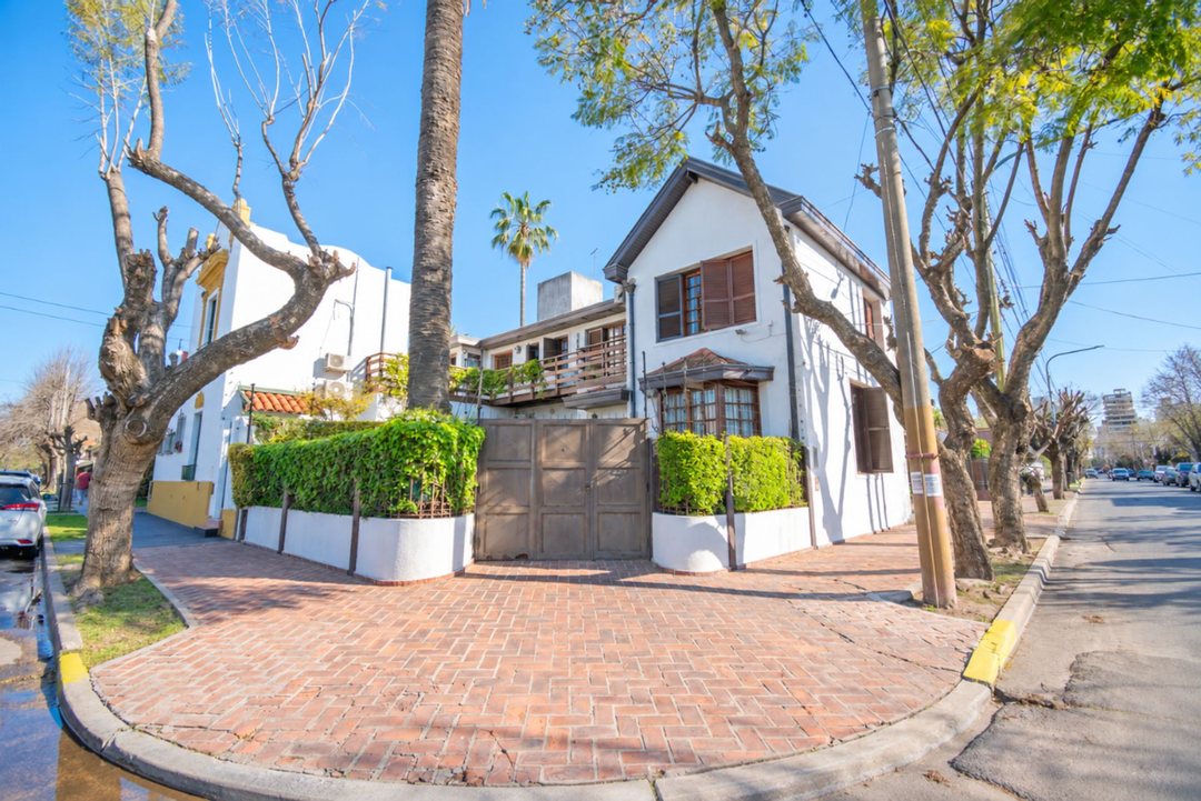 PH TIPO CASA 5 AMBIENTES QUILMES ZONA RESIDENCIAL
