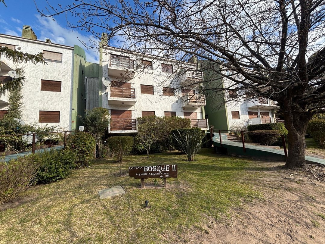 DEPARTEMENTO VENTA A 300 METROS DE LA PLAYA