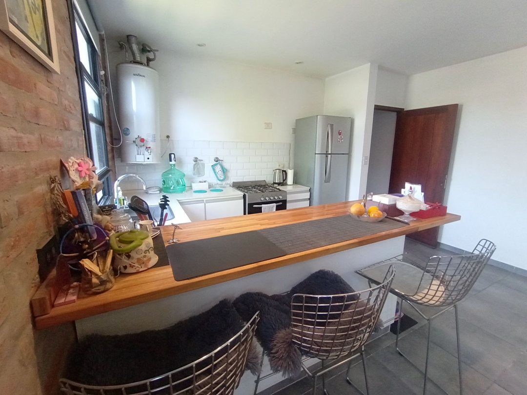 CASA 3 AMB VENTA JARDIN COCHERA MARTIN CORONADO
