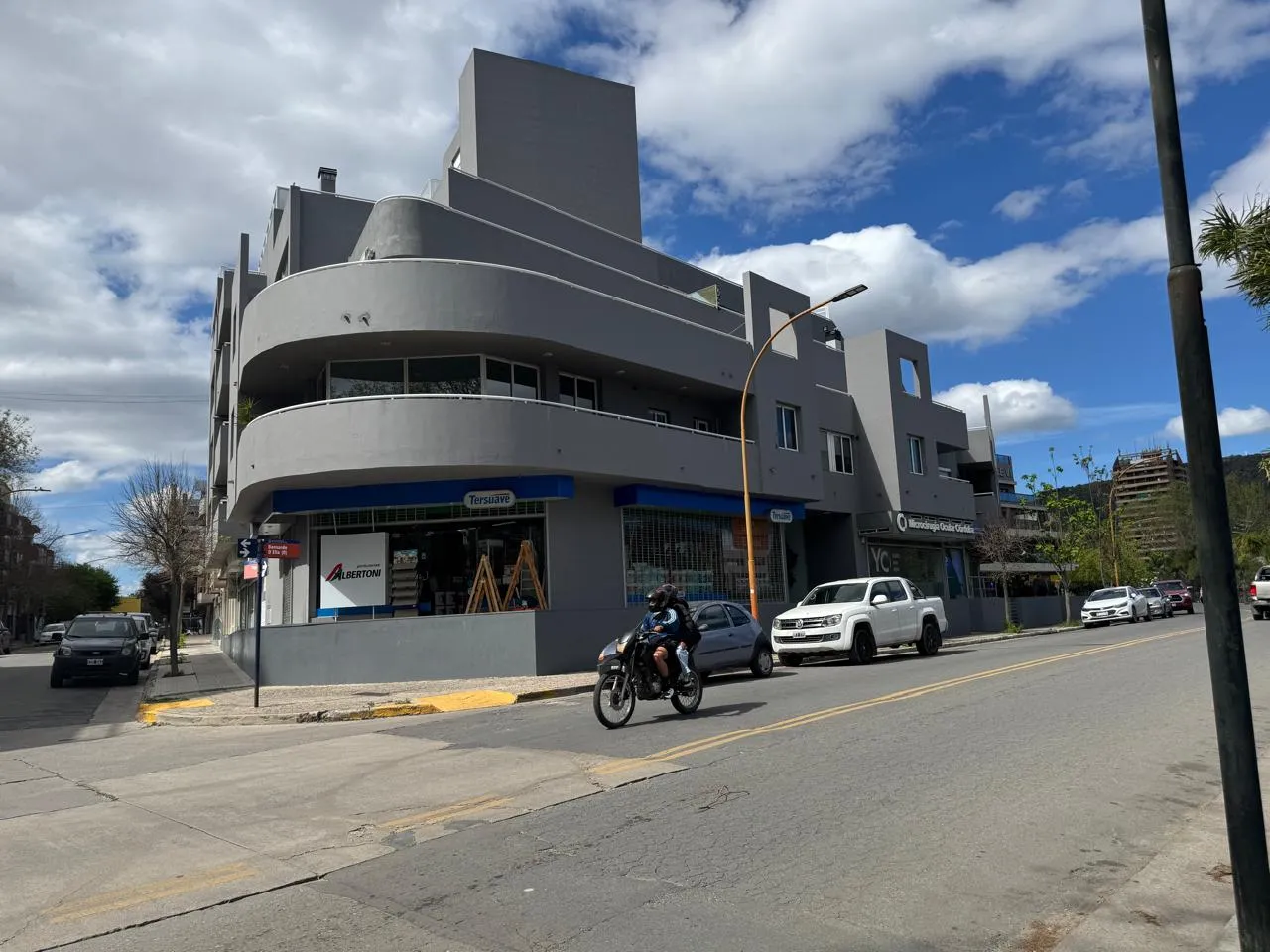 Departamento en alquiler Carlos Paz - 2 Dormitorios - Balcón