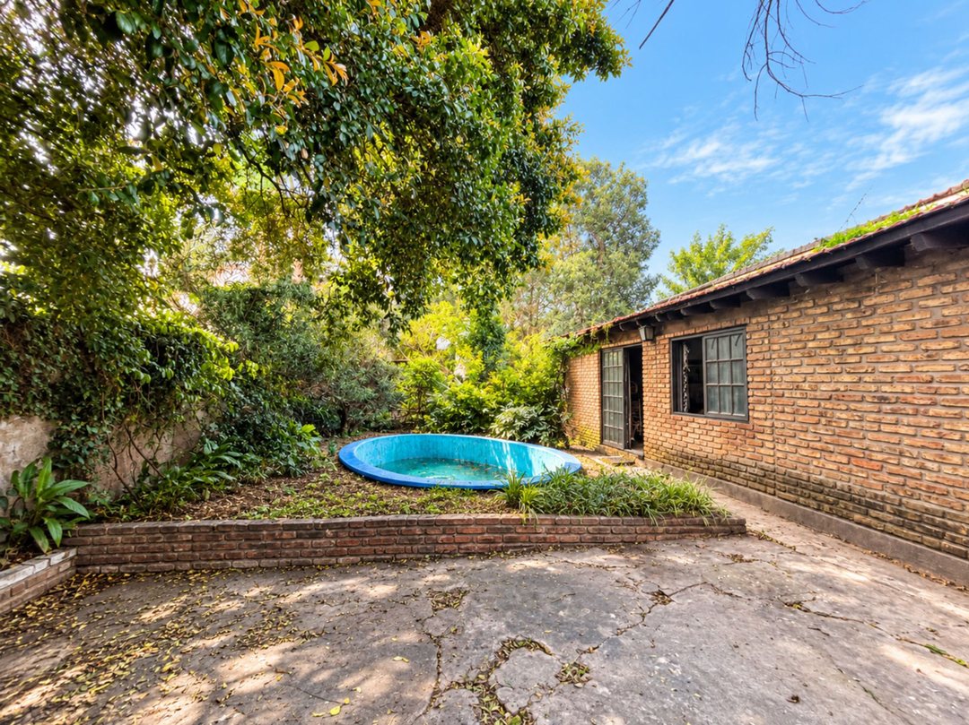 CASA + DEPARTAMENTO + LOCAL EN VENTA HAEDO SUR