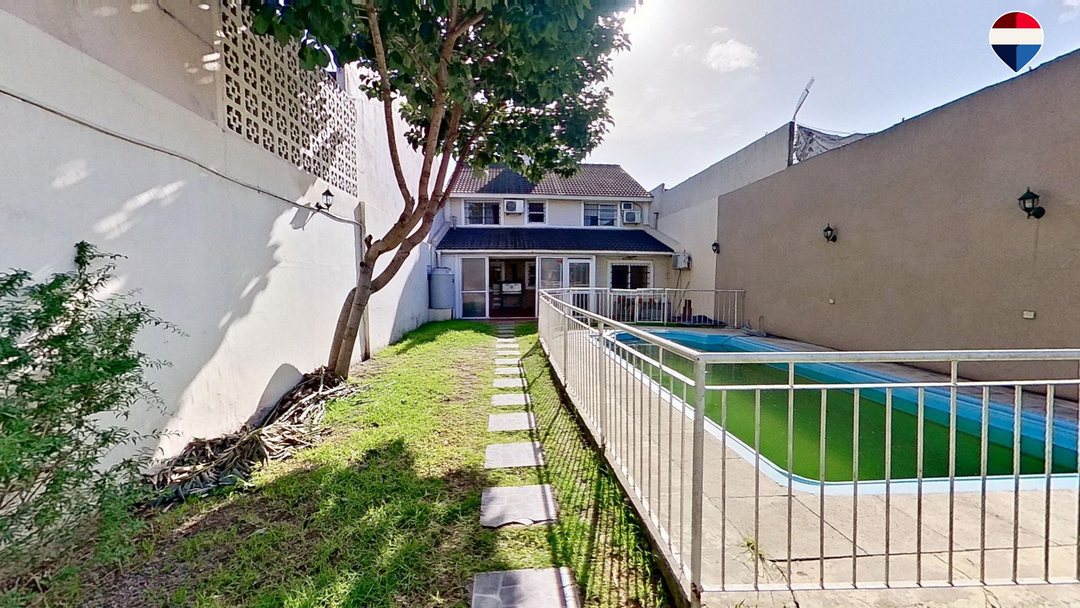 VENTA CASA CASEROS PARQUE PILETA APTO CREDITO