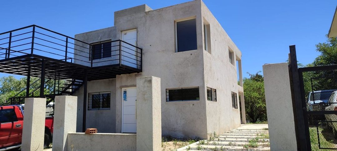 VENTA PH A TERMINAR TANTI CORDOBA