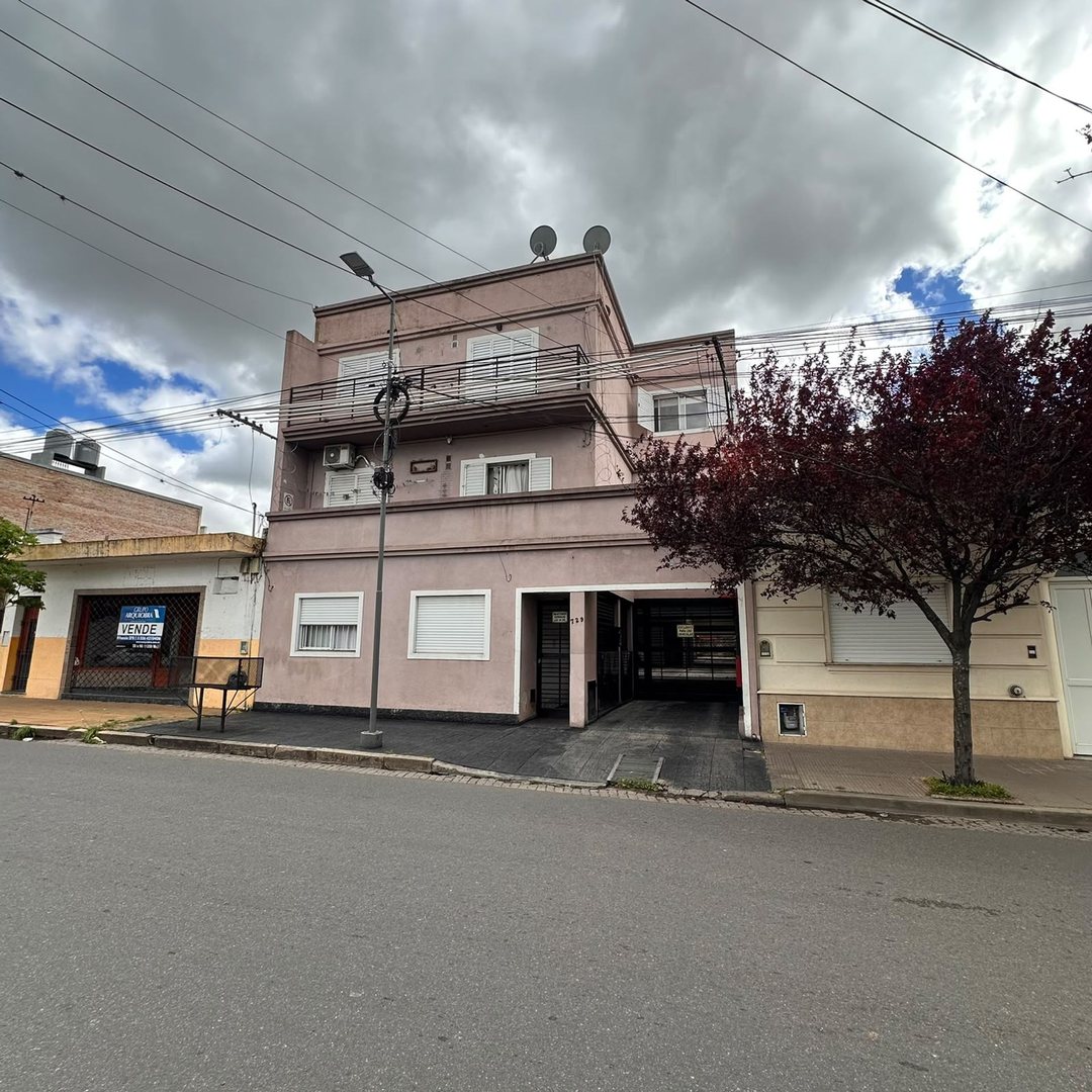 VENTA DEPARTAMENTO EN MITRE 1 DORMI COCHERA
