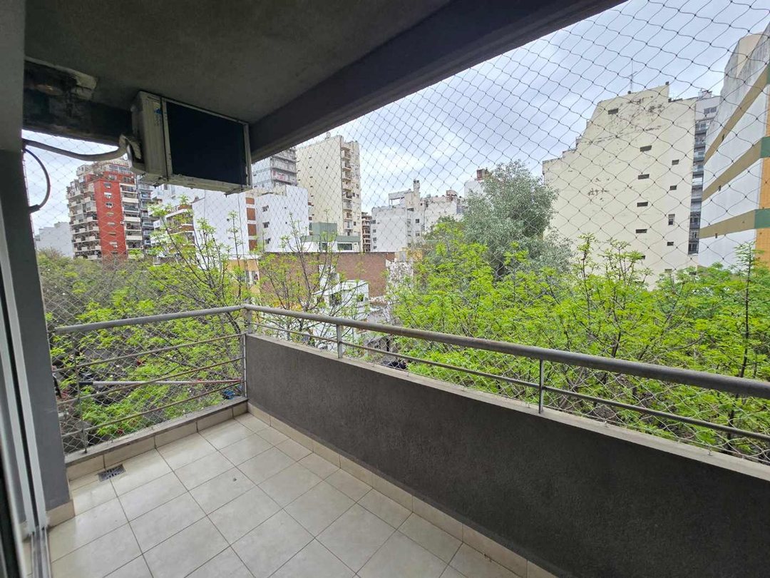 DEPARTAMENTO 2 AMBIENTES EN ALQUILER CON BALCON