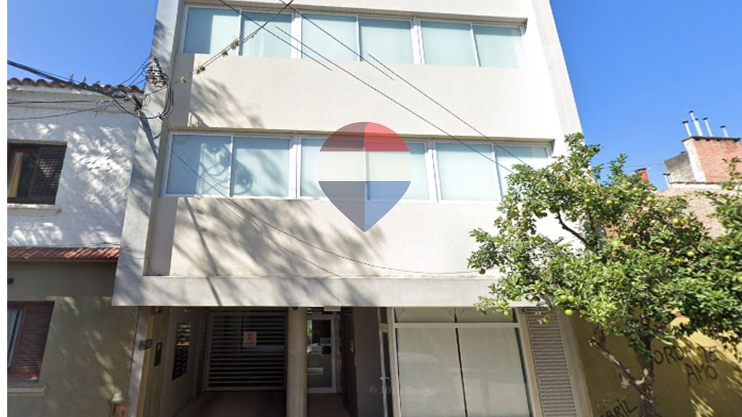 ALQUILER DE CONSULTORIO CENTRO
