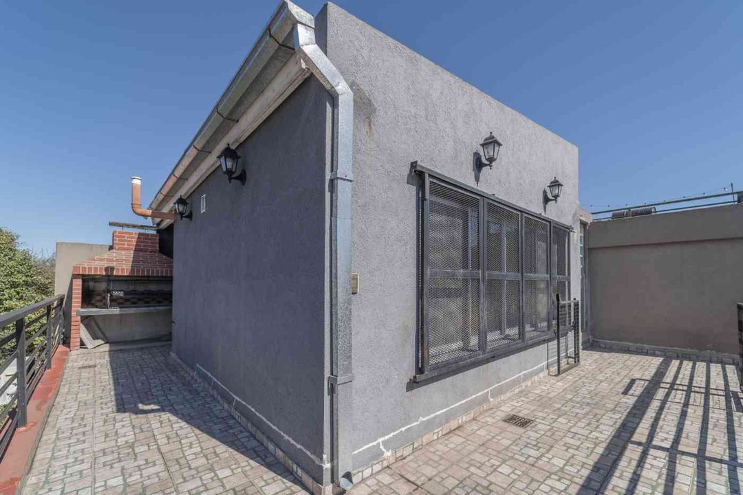 VENTA 4 amb C/balcon terraza 120m2 tot