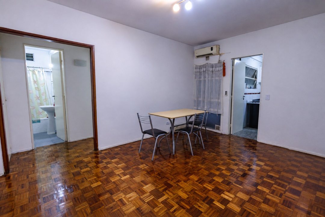 DEPTO 2 AMB VENTA  AV. ALBERDI CABALLITO