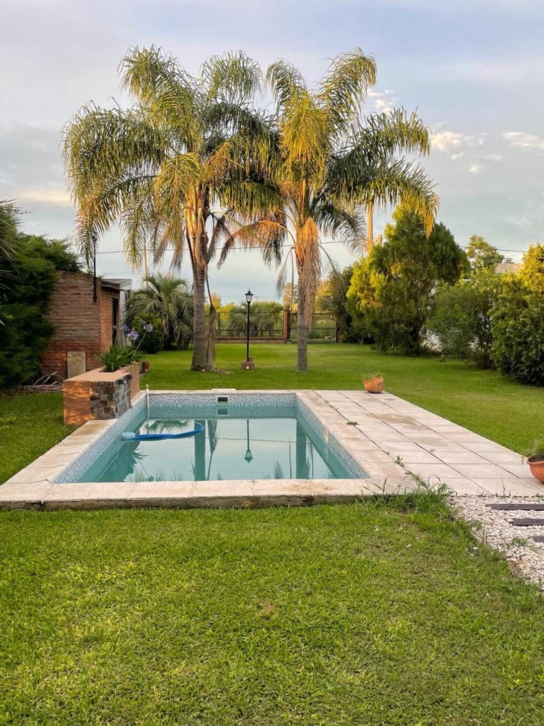 CASA QUINTA EN MIRADOR DE LOS PADRES