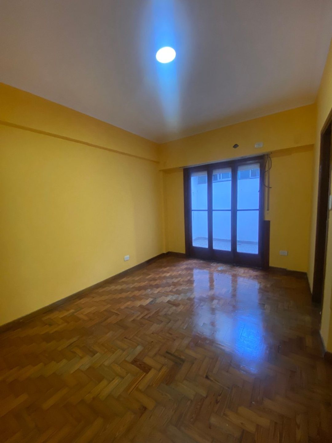 VENTA DEPARTAMENTO 2 AMBIENTES CON PATIO NUÑEZ