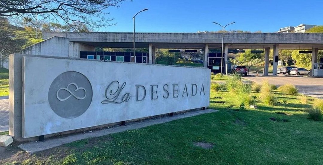 VENTA LOTE 1938 M2 COUNTRY LA DESEADA CON PROYECTO