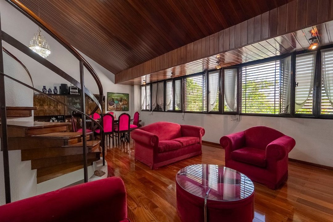 Casa 5 Amb en Venta en Villa del Parque c/ Cochera