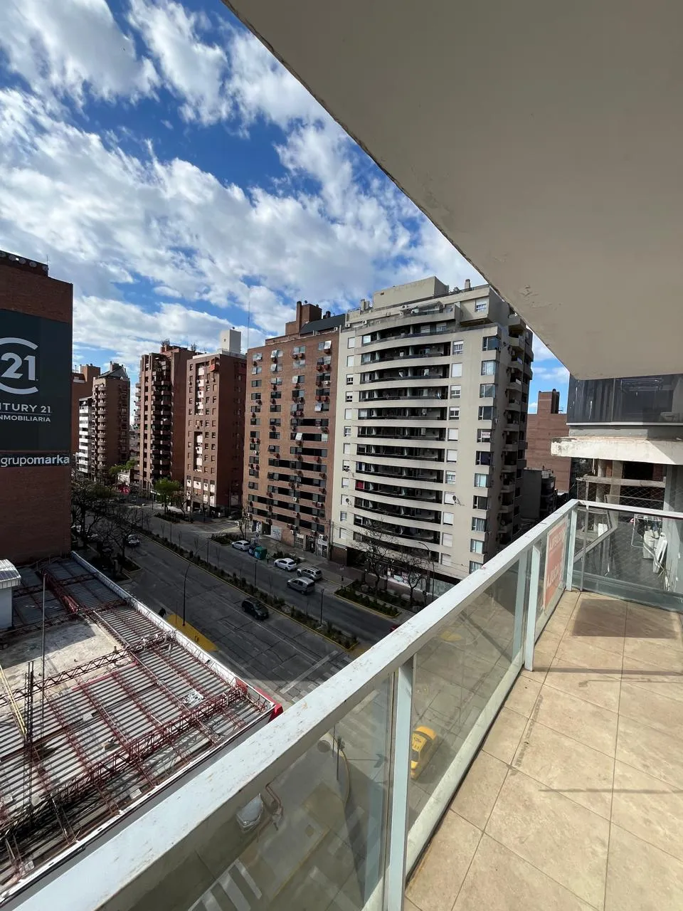 AMPLIO DEPARTAMENTO 2 DORMITORIOS EN ALQUILER ALBERDI