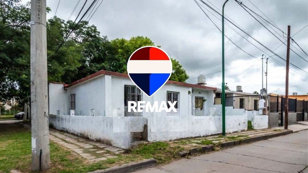 CASA EN VENTA MACROCENTRO ZONA MERCADO ARTESANAL