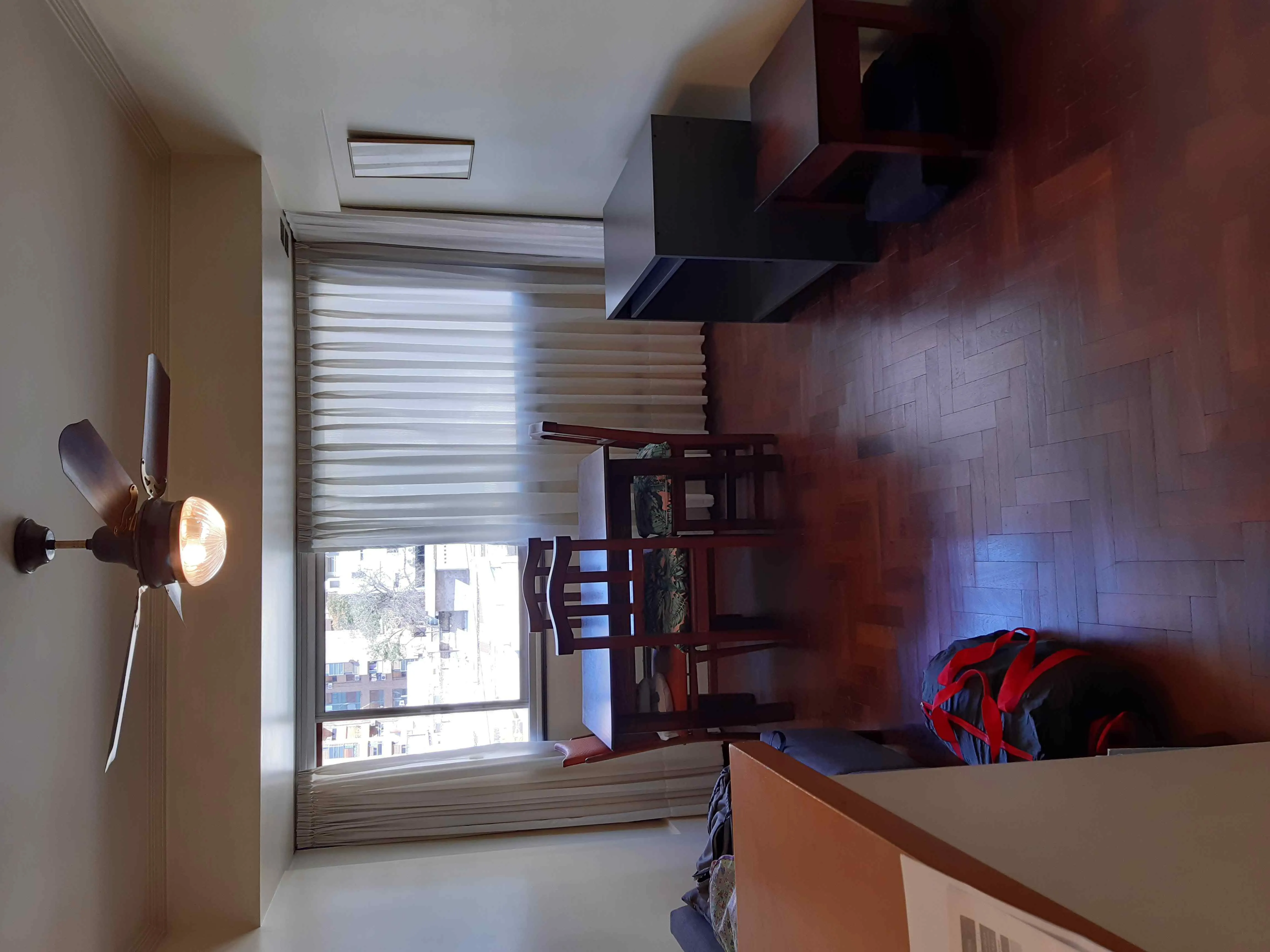Adm Alquila Exc dpto 1dor, frente, c/balcon - Barrio Centro
