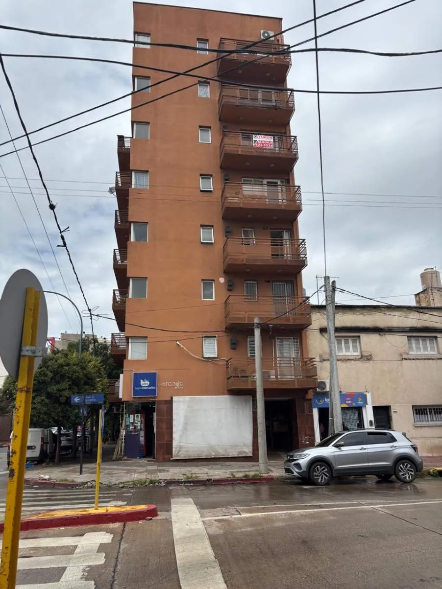 B ALTA CORDOBA. DPTO.  EXTERNO CBALCON    1 DORM. LIV. COCINA y BAÑO