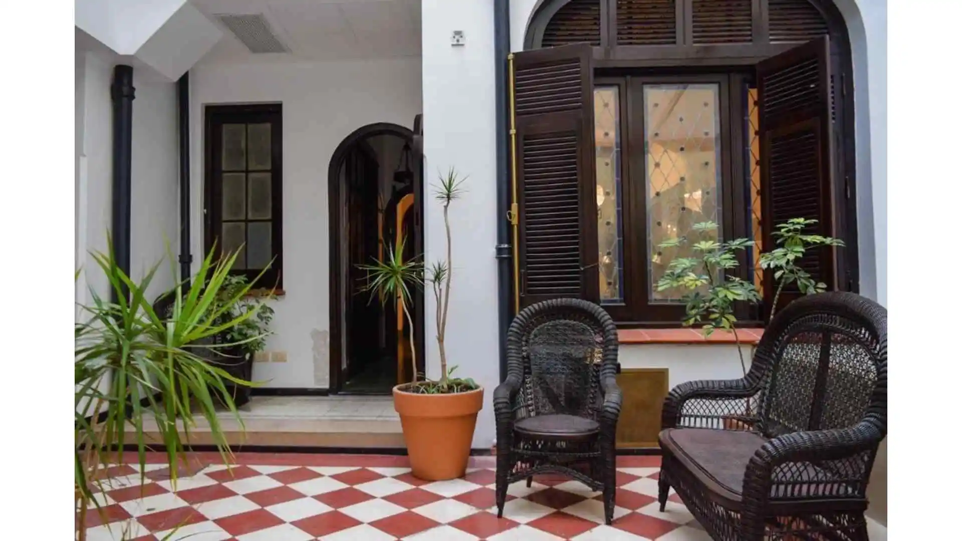 Excelente inmueble declarado Bien de Interés PATRIMONIAL