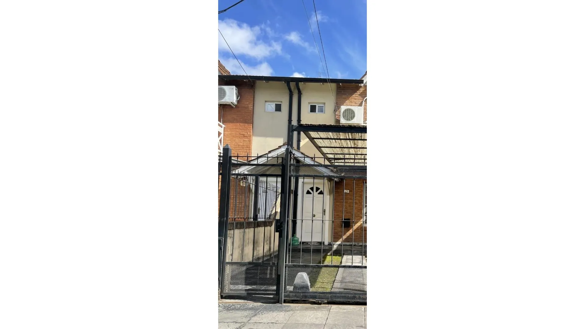 DUPLEX VENTA ITUZAINGO