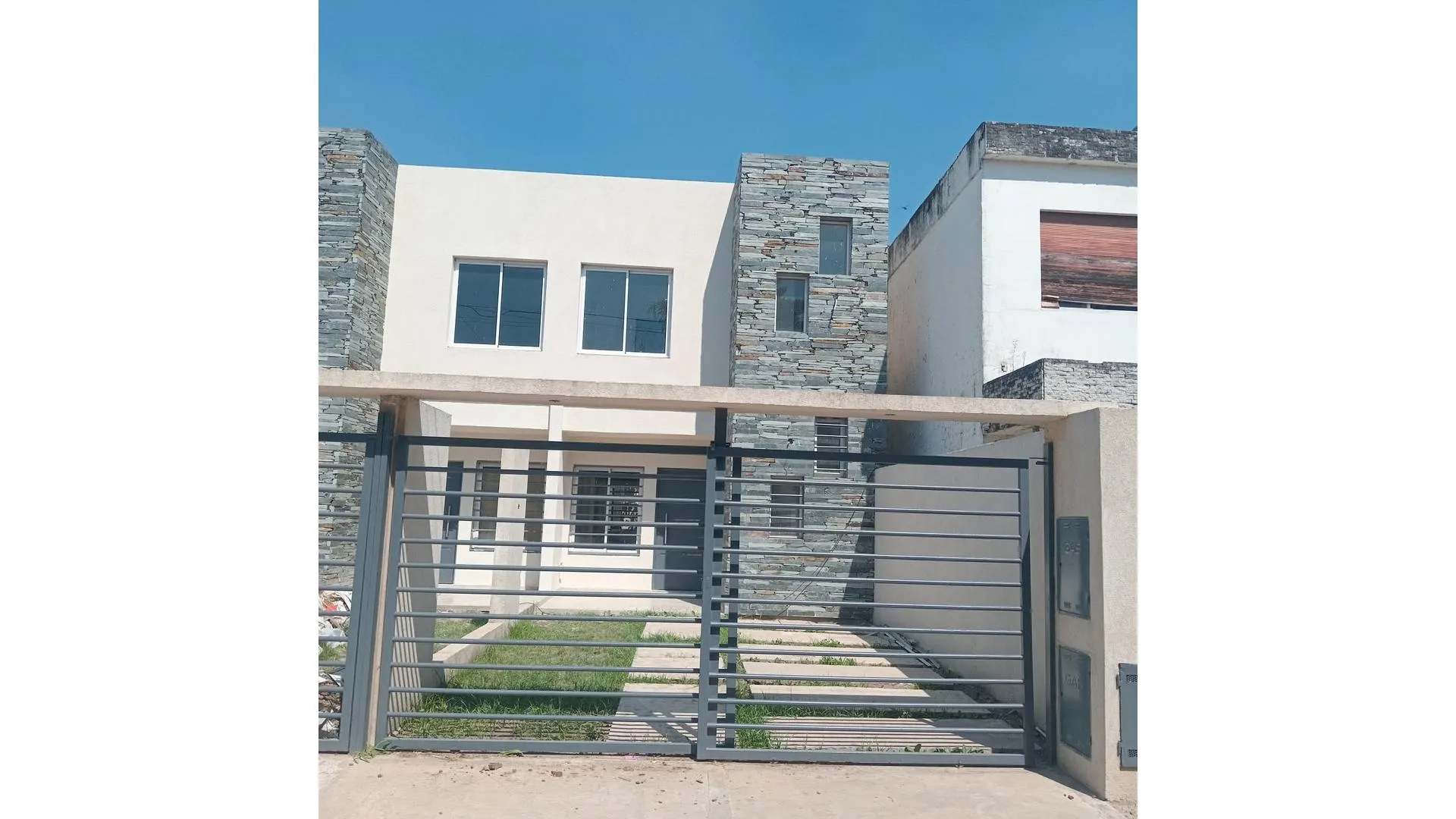 DUPLEX 4 AMB A ESTRENAR ITUZAINGO NORTE