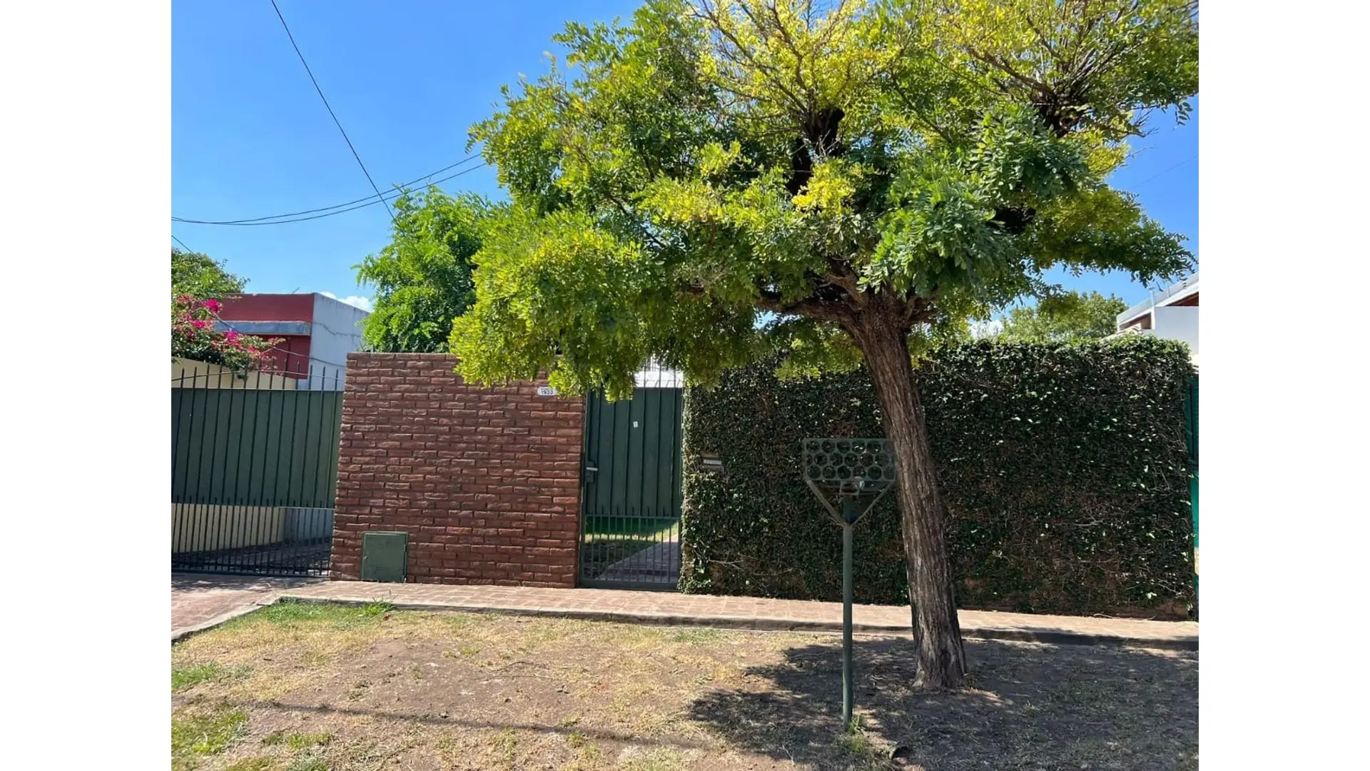 CASA VENTA ITUZAINGO