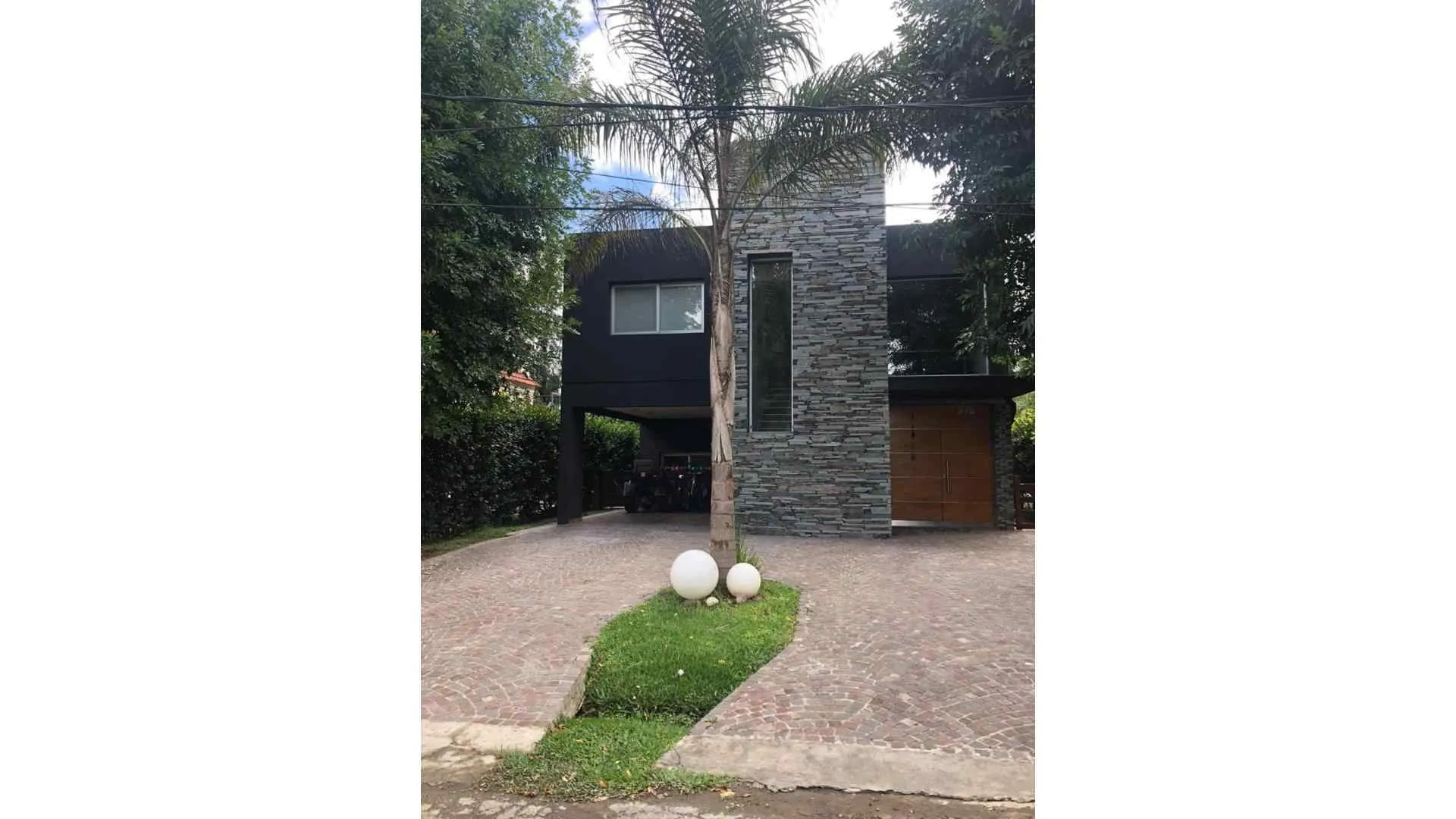 CASA VENTA  MORENO "BANCO PROVINCIA"