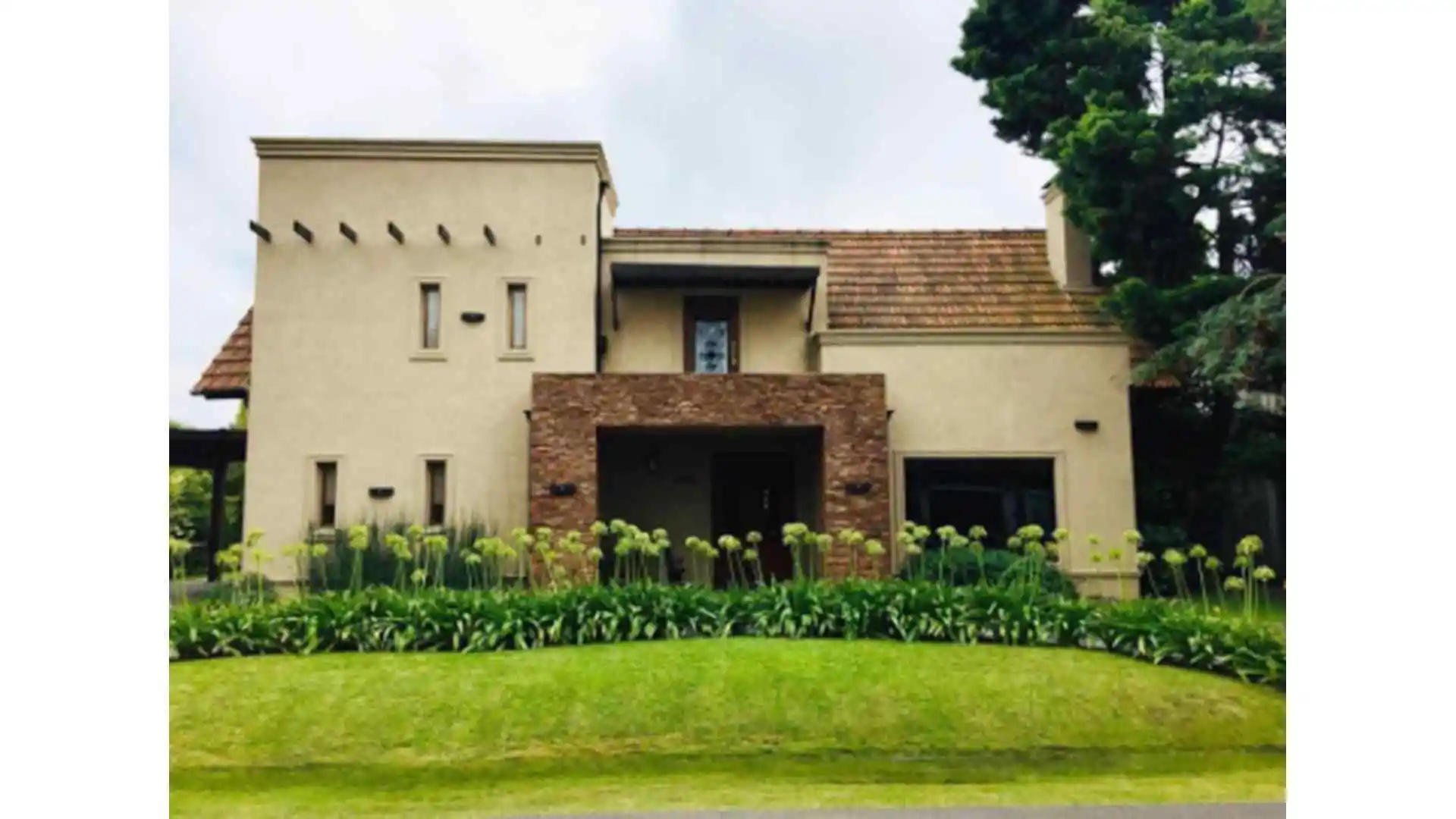 CASA VENTA MORENO "BANCO PROVINCIA"
