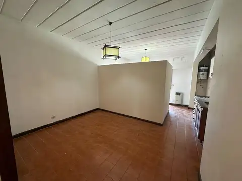 Departamento en Alquiler en Castelar Norte, Castelar