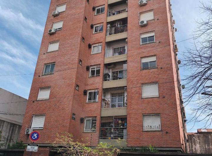 Departamento · 49m² · 3 Ambientes · 1 Cochera