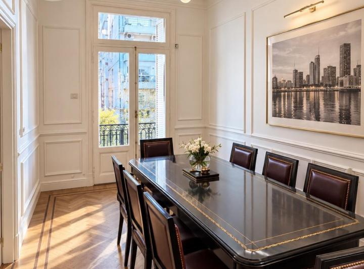 Departamento · 180m² · 7 Ambientes