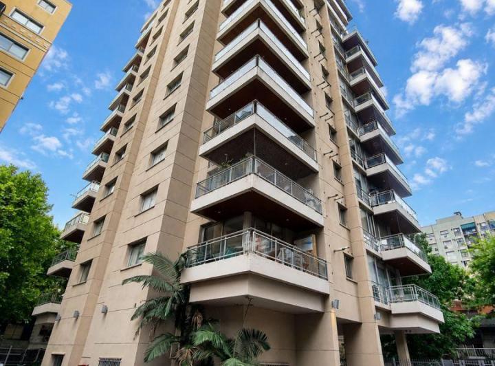 Departamento · 100m² · 4 Ambientes · 1 Cochera