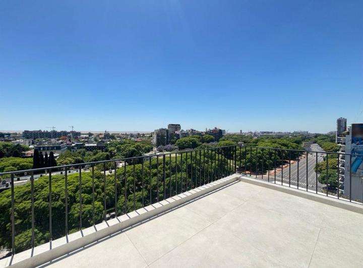 Departamento · 346m² · 8 Ambientes · 2 Cocheras