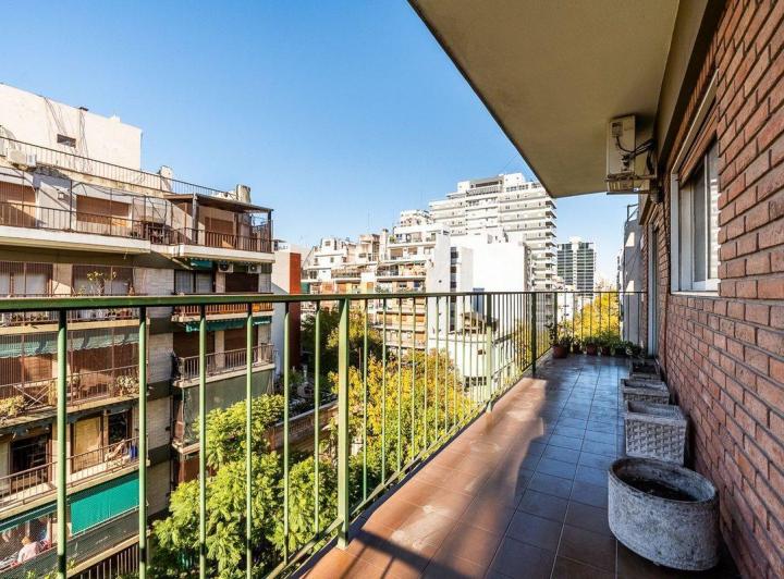Departamento · 83m² · 4 Ambientes · 1 Cochera