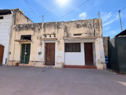 Casa en venta - saenz peña 400 - 370 mts