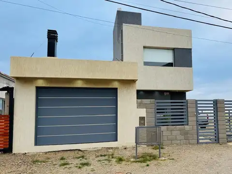 Oportunidad! venta divina casa 3 ambientes, altos del vista hermosa