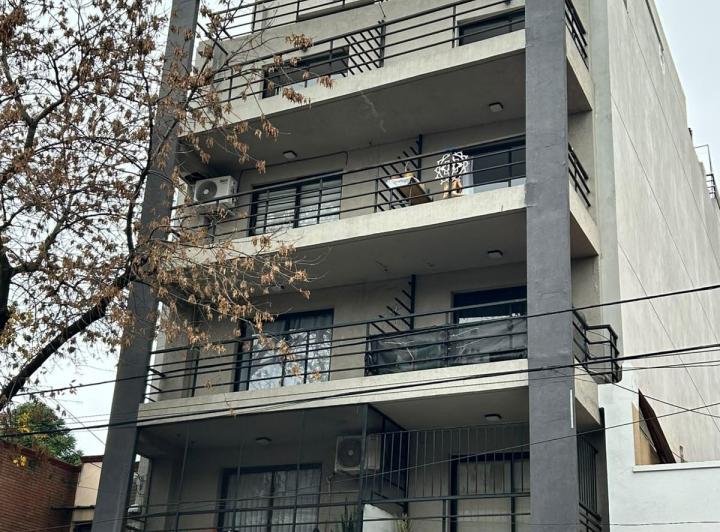 Departamento · 80m² · 3 Ambientes · 1 Cochera
