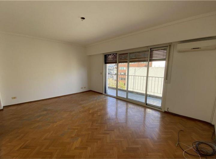 Departamento · 80m² · 3 Ambientes · 1 Cochera