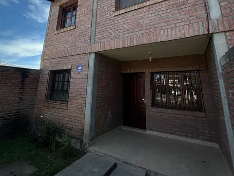Dúplex en alquiler c/ cochera en grand bourg, salta