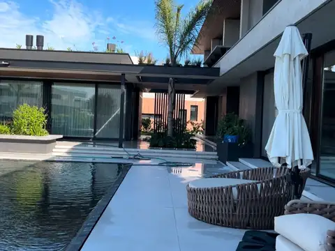 Casa en Venta en Terralagos, Canning