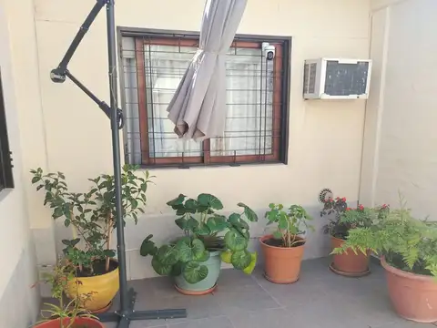 Vendo casa 2 dormitorios calle laprida g cruz