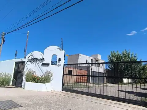 Venta de casa en casa pueblo, lujan de cuyo