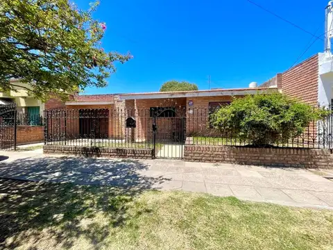 Los boulevares s/ los alemanes 3 dorm gran terreno