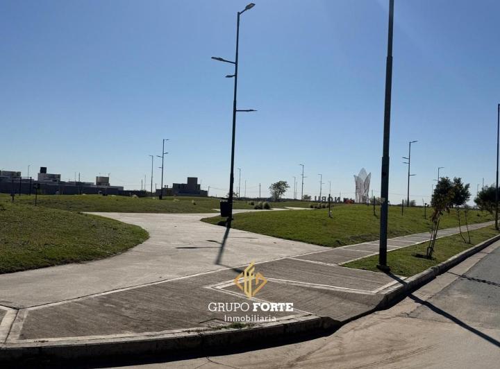Terreno · 360m²