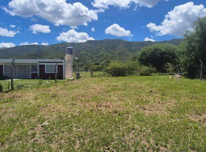 Terreno · 406m²