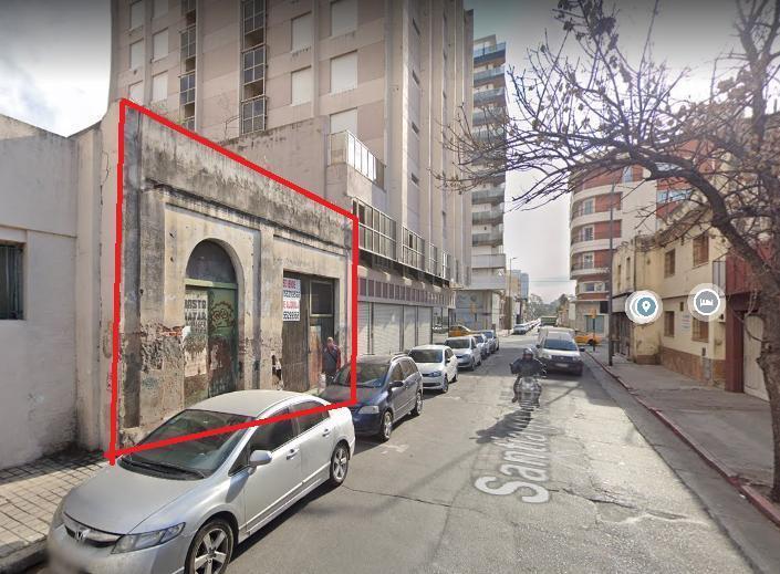 Terreno · 176m²